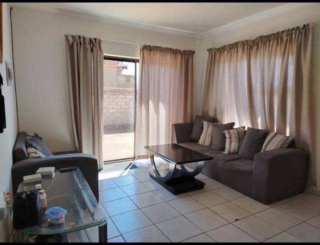 3 BEDROOM HOUSE FOR SALE IN SOUTHERN GATEWAY